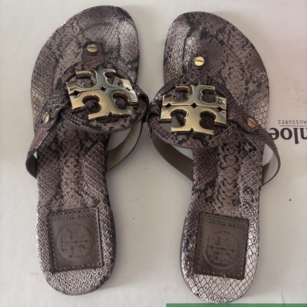 Tory Burch Miller Snake Embossed Leather Thong Sandals Size 6 Women Brown Black